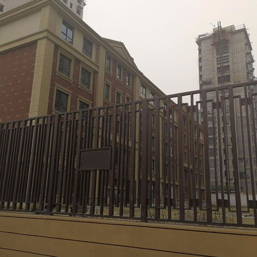 <b>武汉护栏在园林景观中的作用</b>