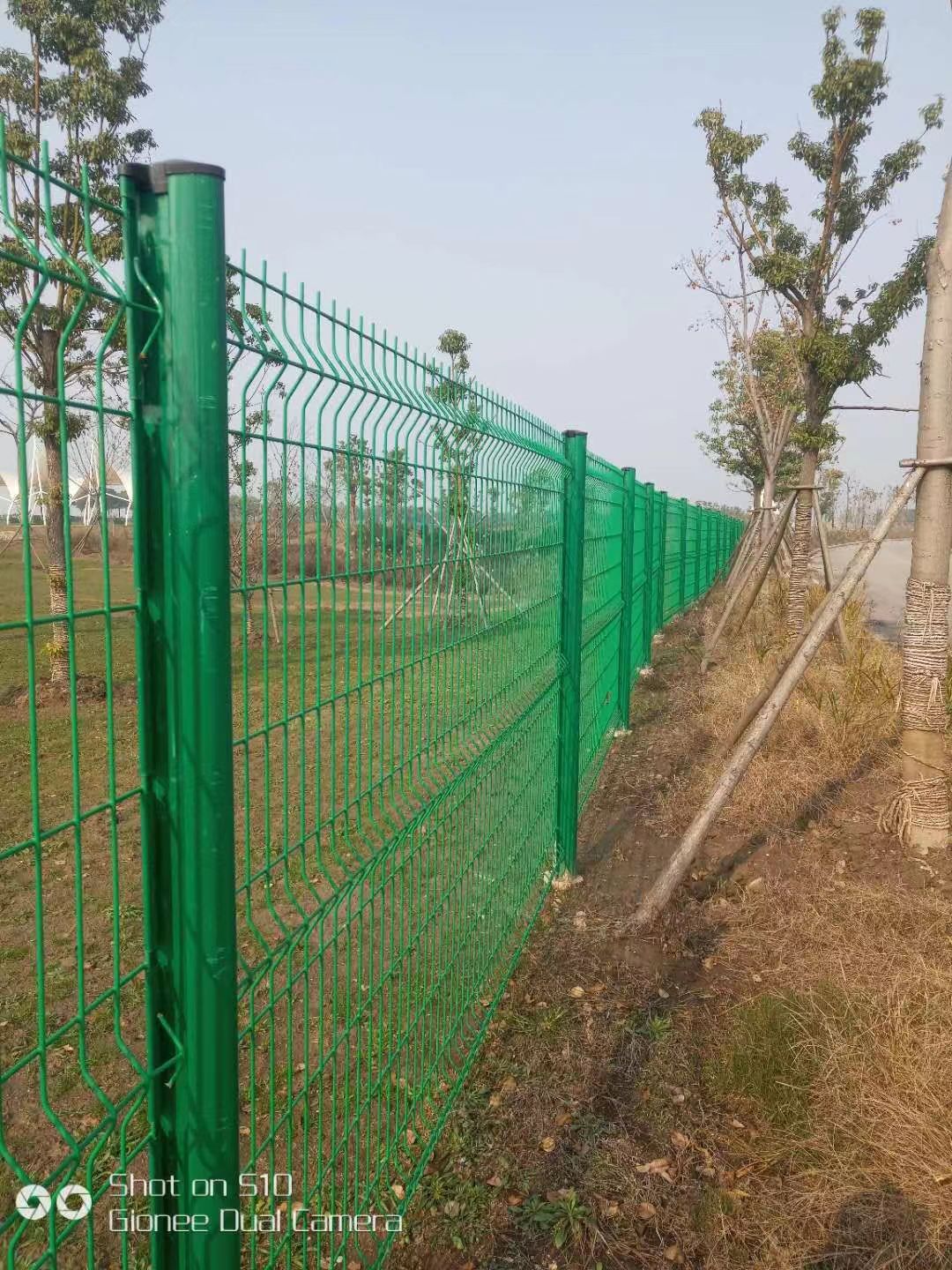 <b>武汉PVC围档厂家来说说PVC围挡的优势</b>